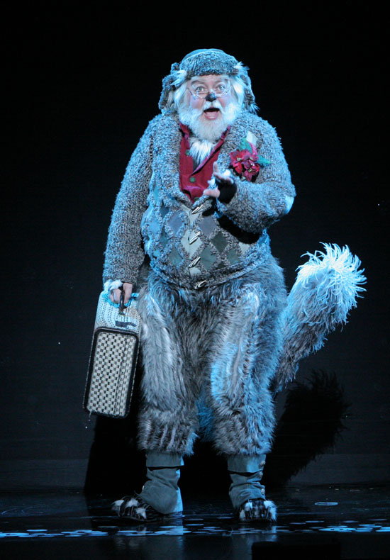 Old Max, played by Bob Lauder, narrates the story of "How the Grinch Stole Christmas! The Musical."